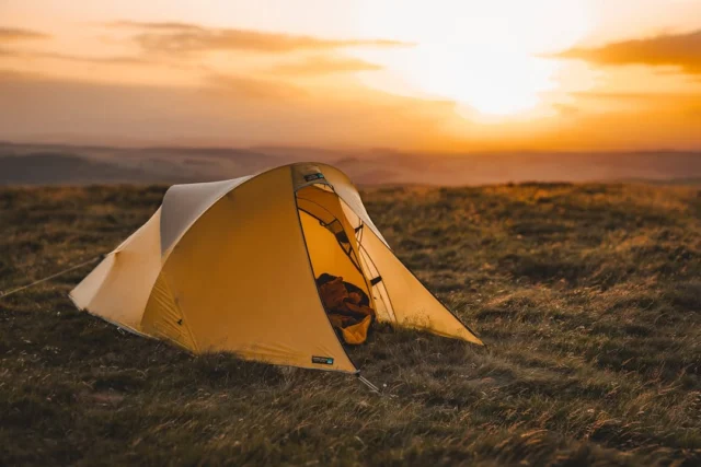割引　Wild County by TerraNova Hoolie3 Hoolie Compact 3 Tent | 3 Person Tents | Wild Country