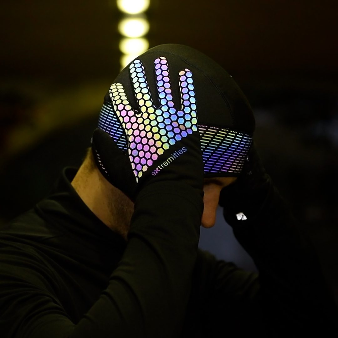 Reflective gloves